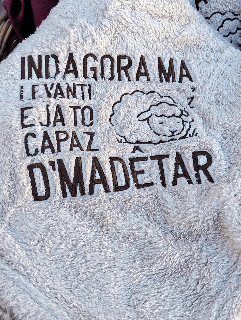 manta "indagora" beje