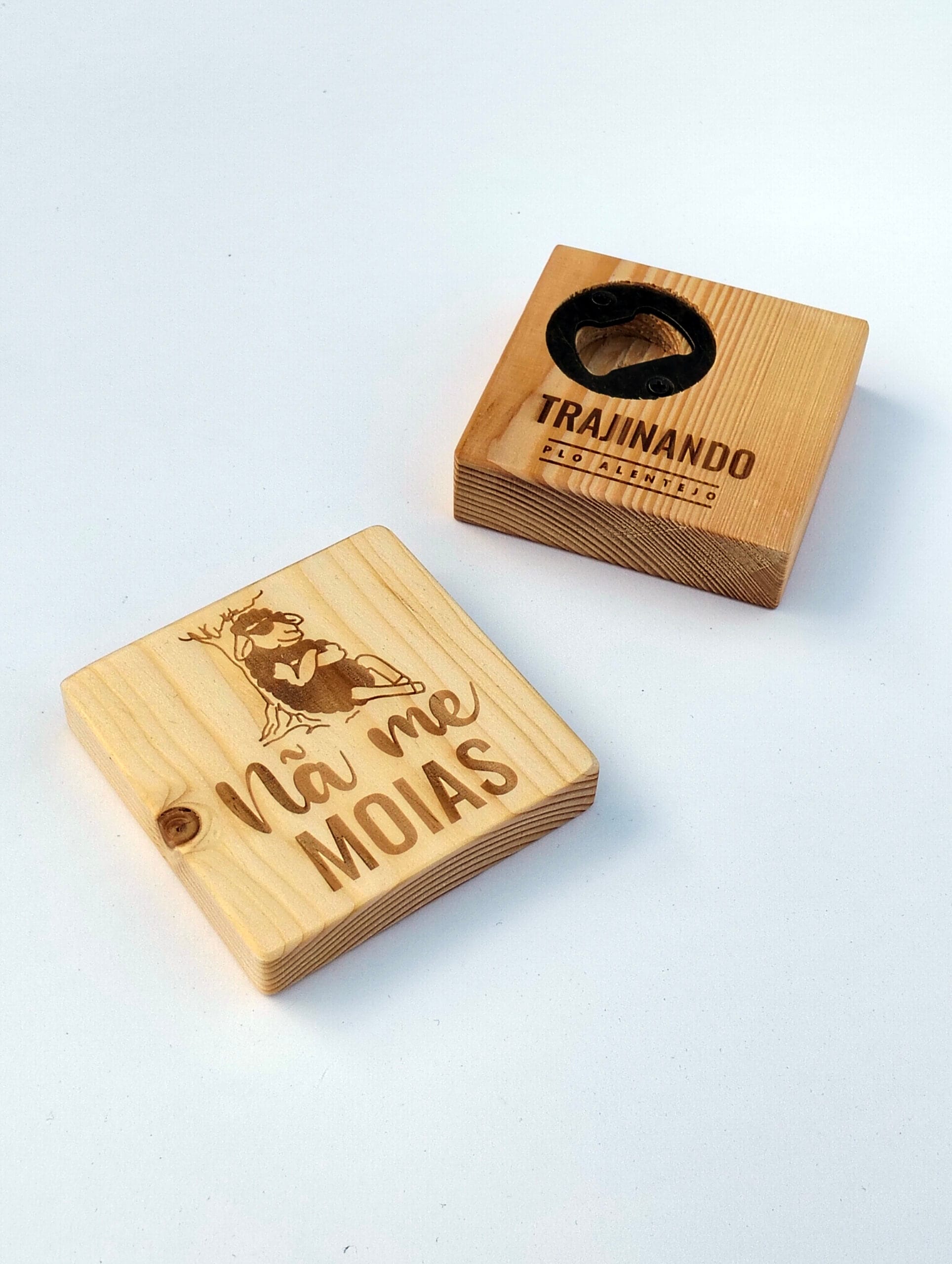 abre caricas de madeira