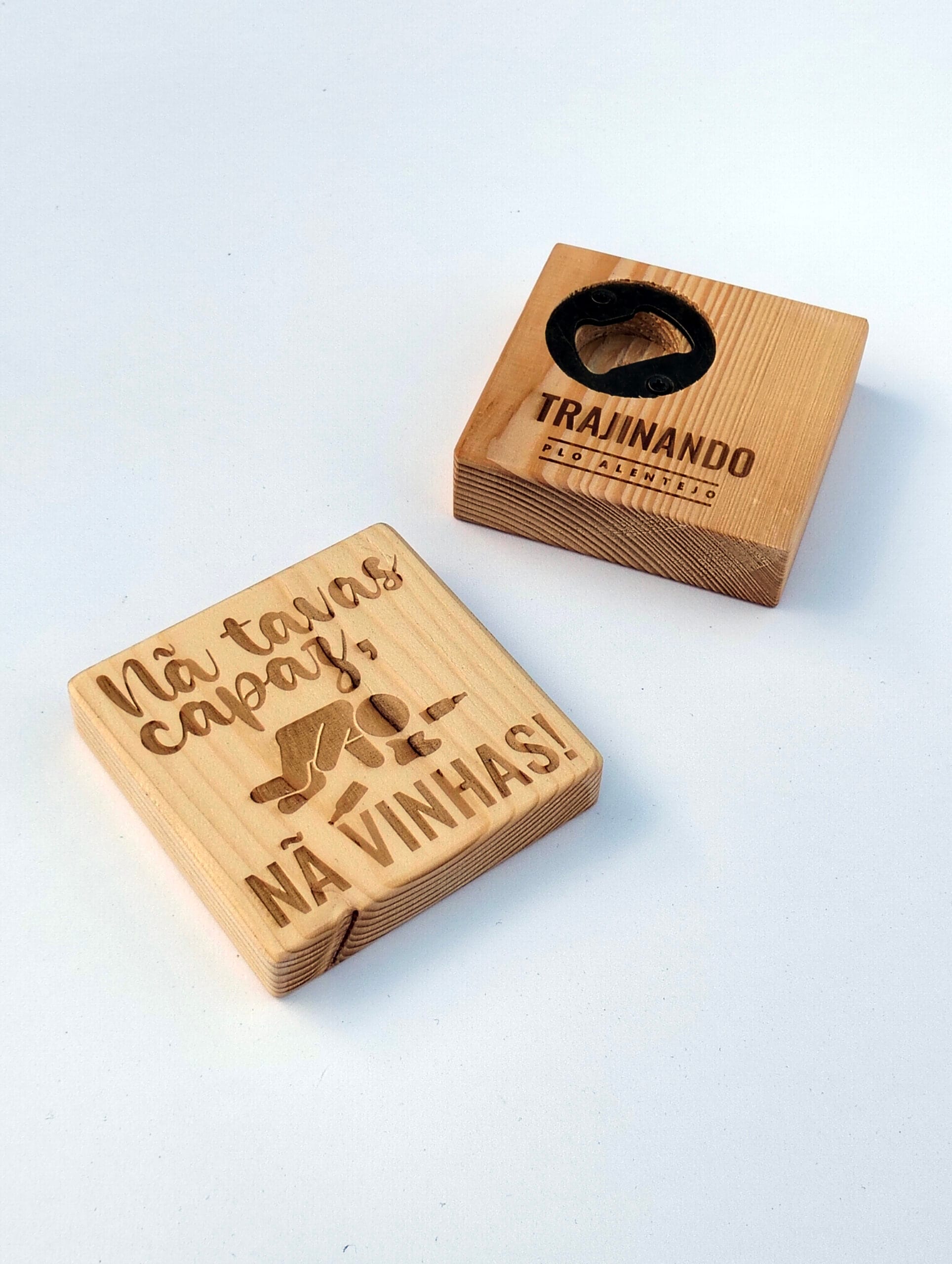 abre caricas de madeira