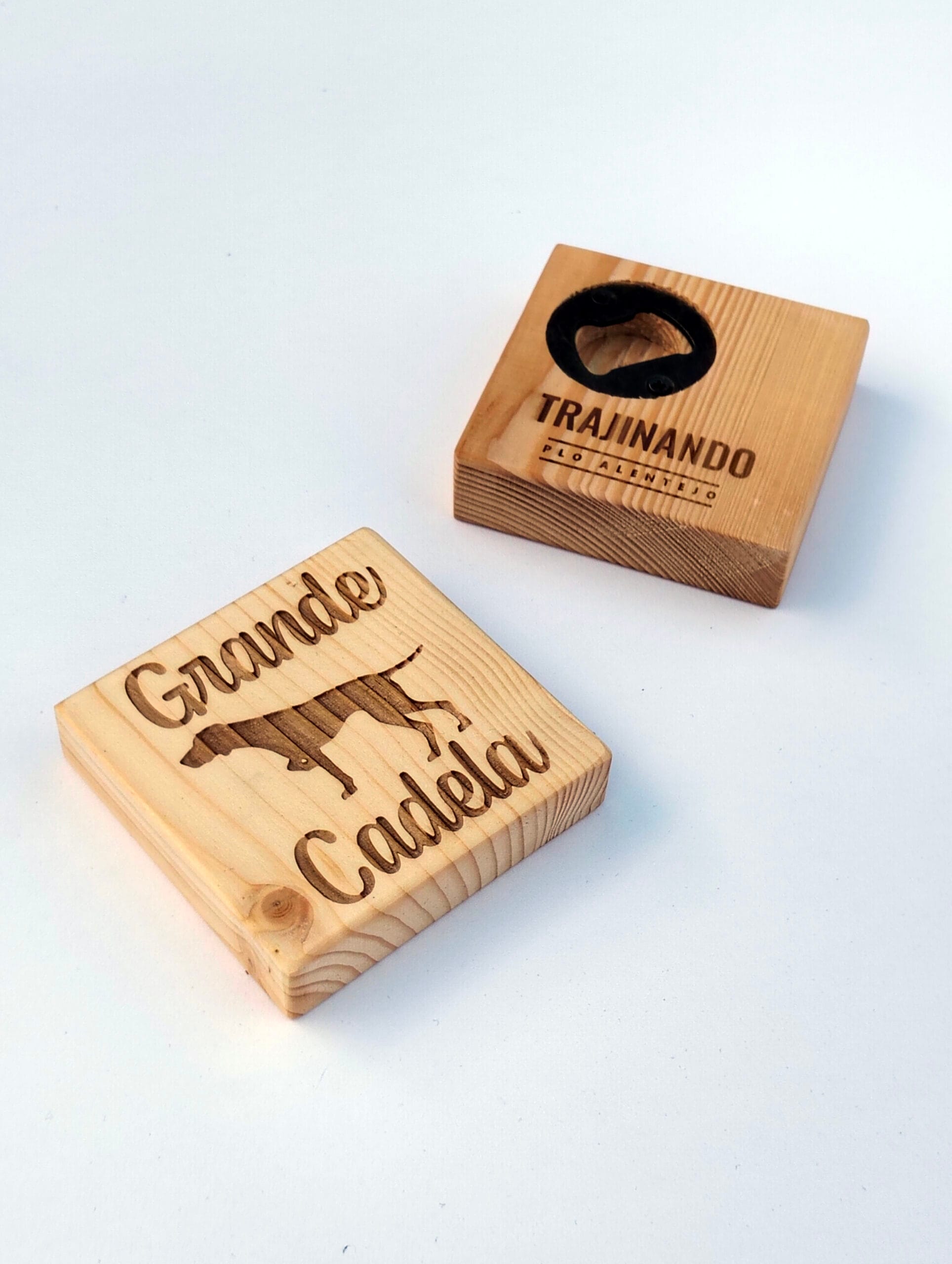 abre caricas de madeira