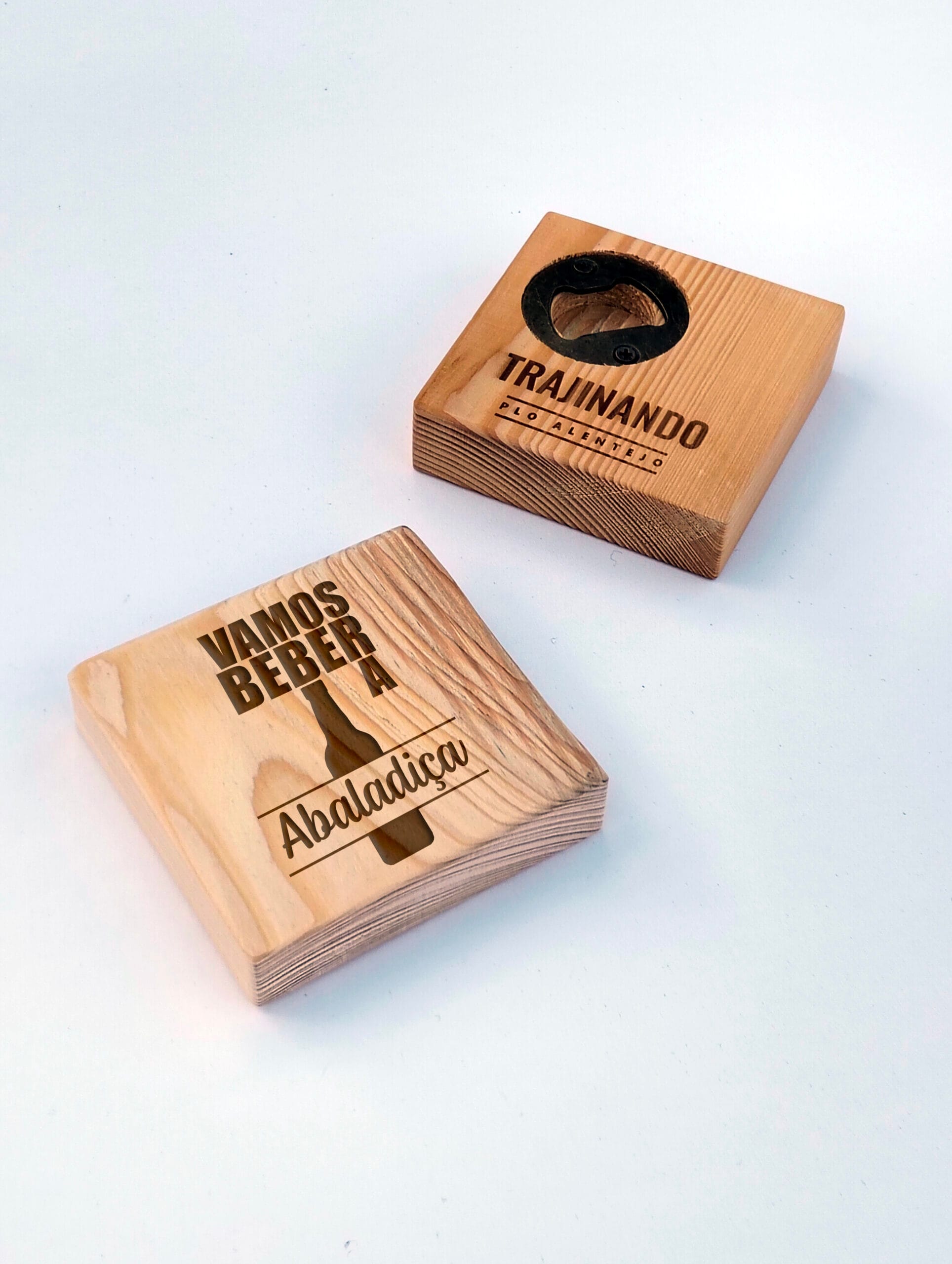 abre caricas de madeira